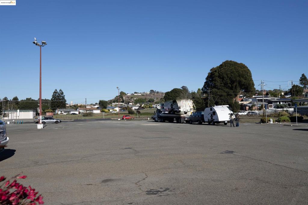 41116738 Property Photo 8