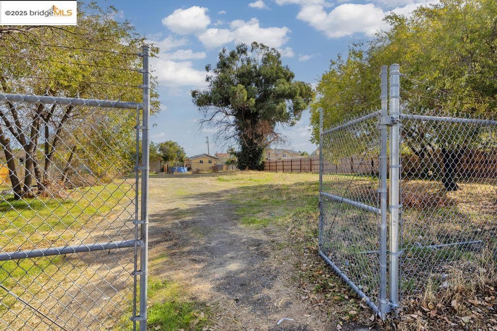 64 S Bella Monte Ave Property Photo 2