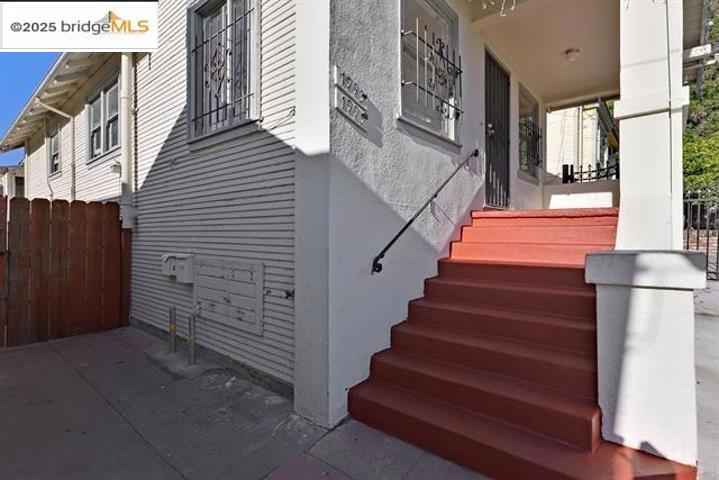 1993 38th Ave Property Photo 1