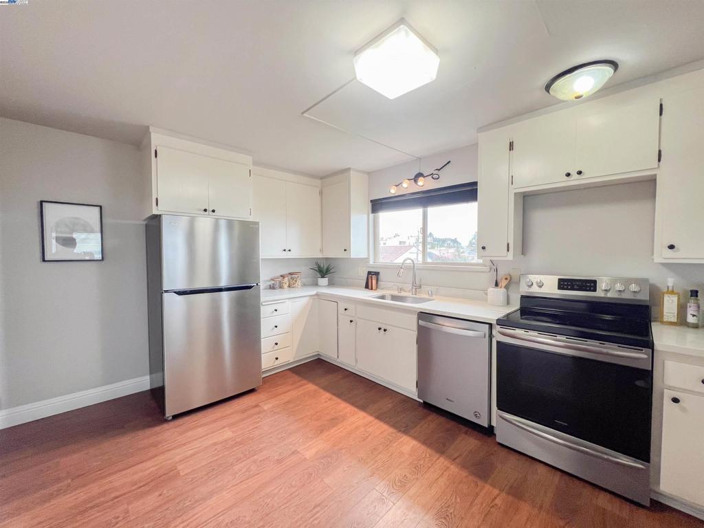 1444 Walnut St Property Photo 11