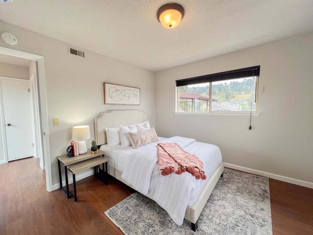 1444 Walnut St Property Photo 16