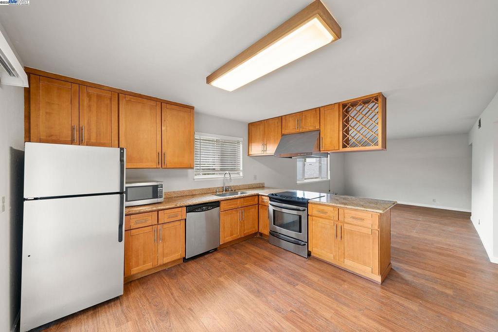 1444 Walnut St Property Photo 29