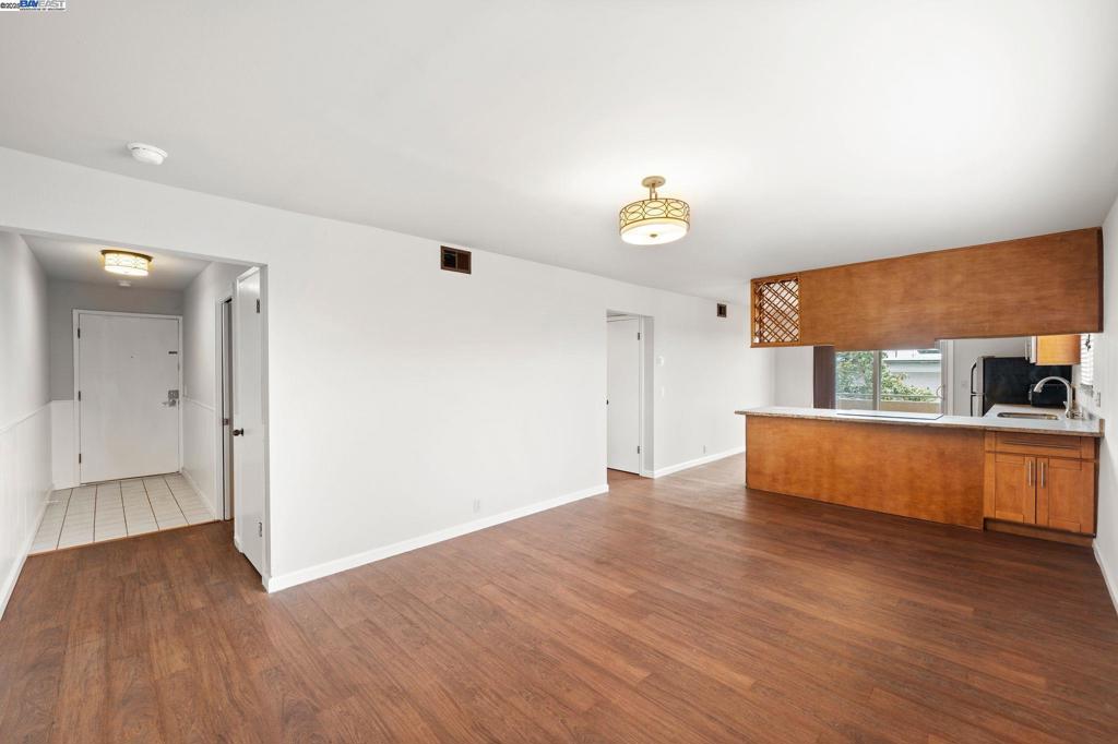 1444 Walnut St Property Photo 32