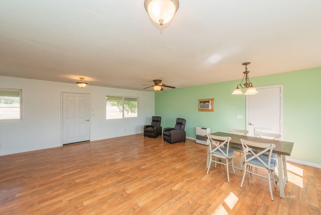 1095 Hyampom Rd Property Photo 13