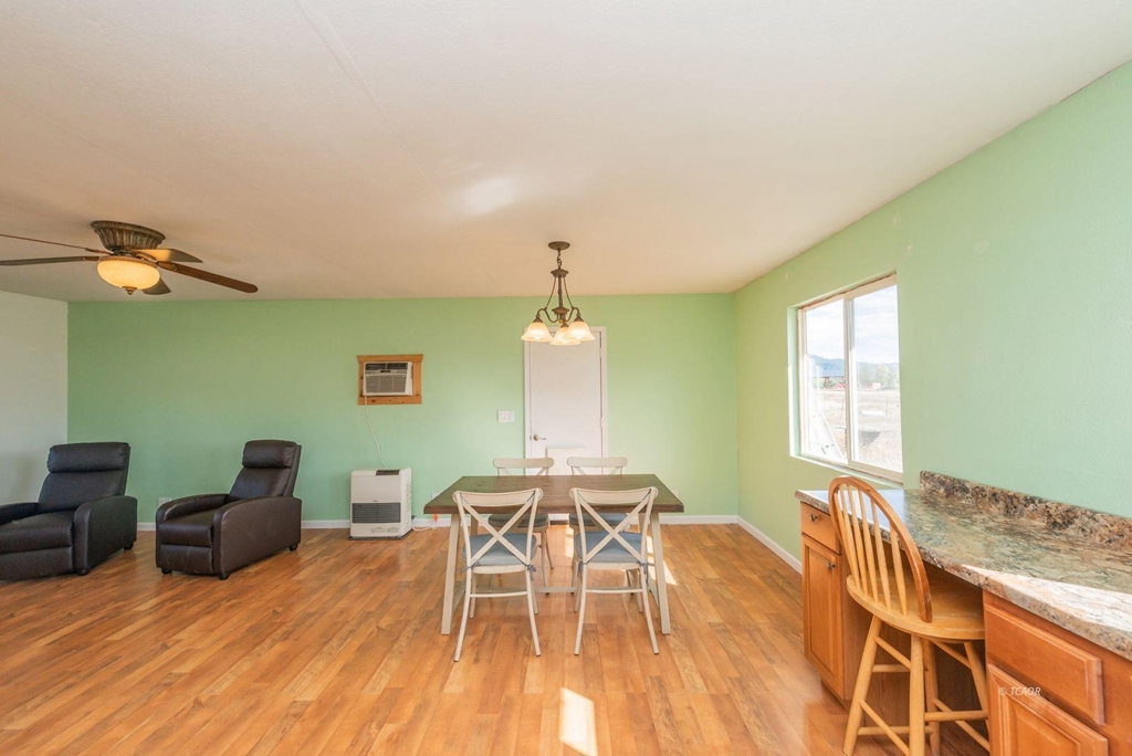 1095 Hyampom Rd Property Photo 14