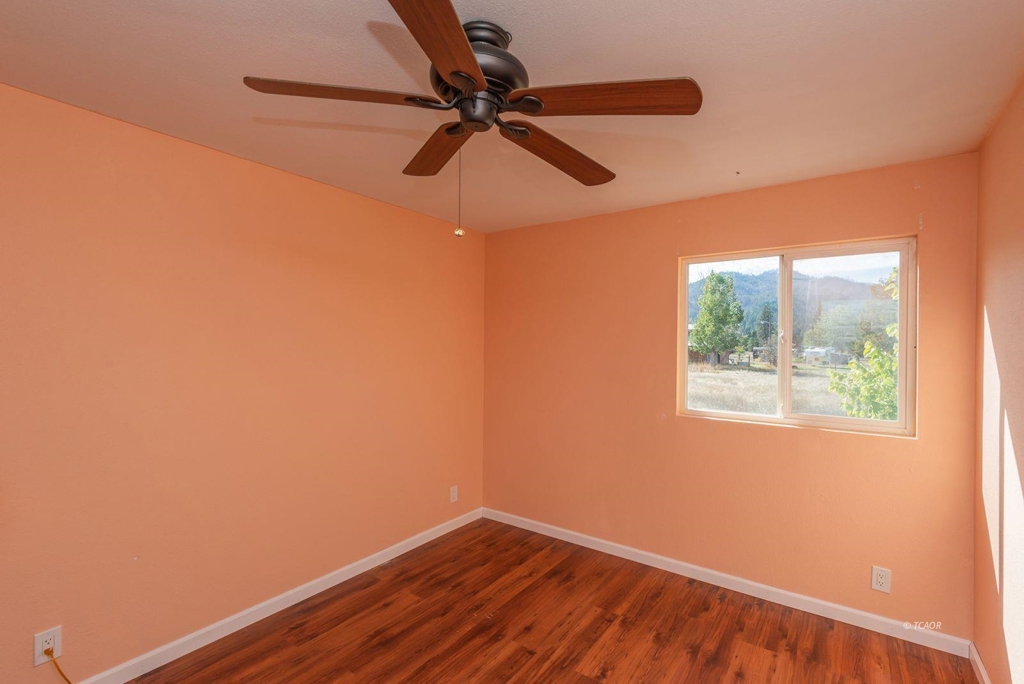 1095 Hyampom Rd Property Photo 21