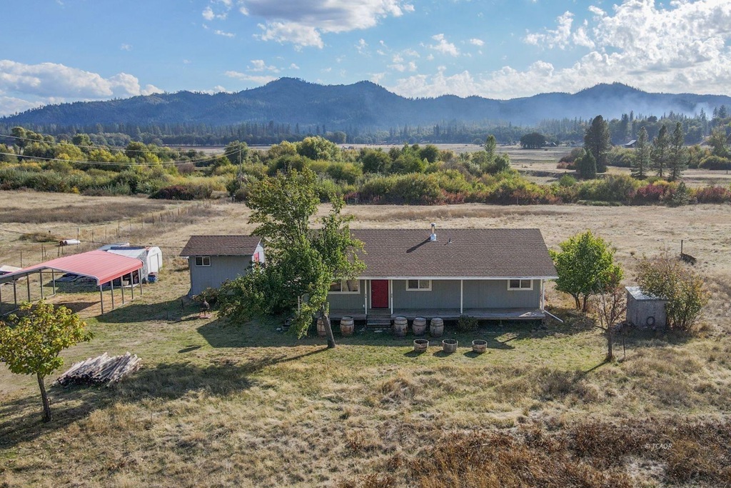 1095 Hyampom Rd Property Photo 27
