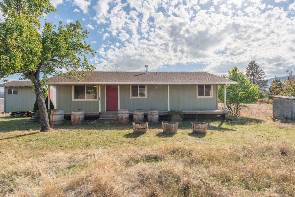 1095 Hyampom Rd Property Photo 35