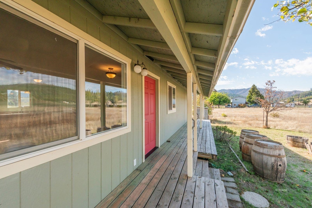 1095 Hyampom Rd Property Photo 41