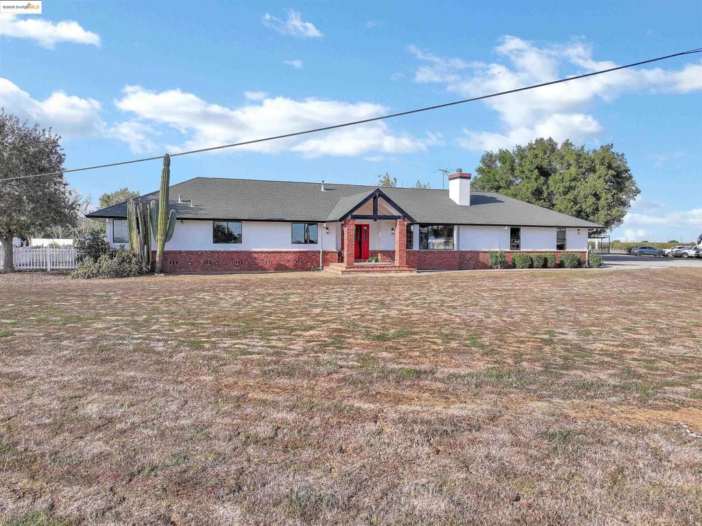 23701 Marsh Creek Rd Property Photo 3