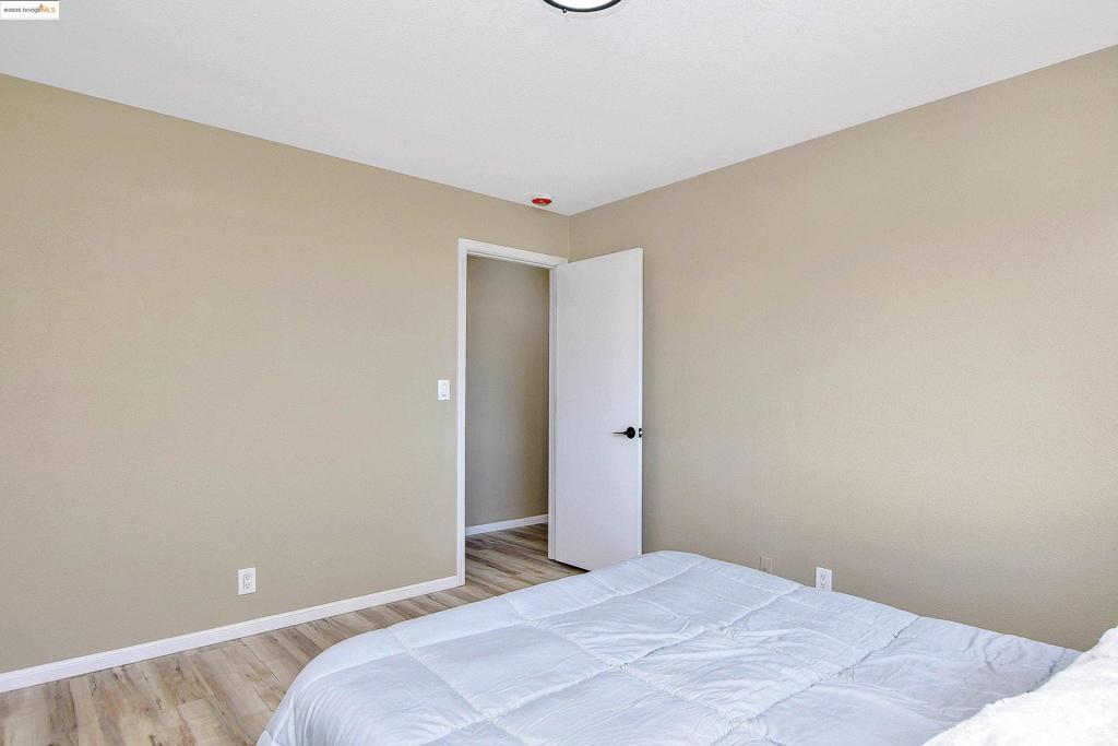 23701 Marsh Creek Rd Property Photo 13
