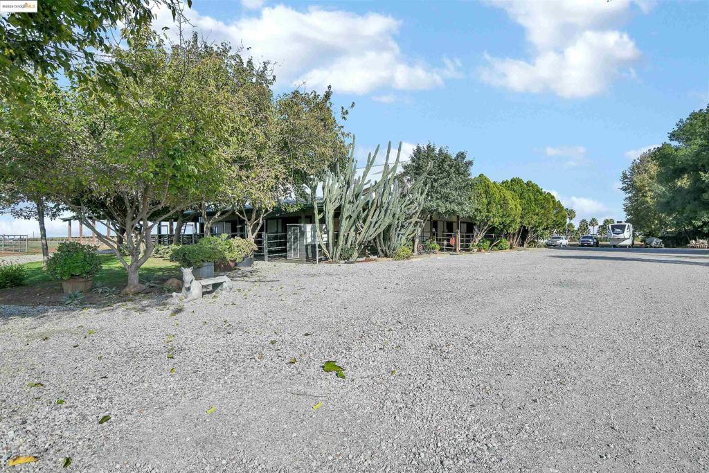 23701 Marsh Creek Rd Property Photo 34