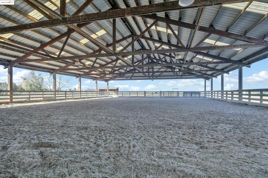 23701 Marsh Creek Rd Property Photo 43