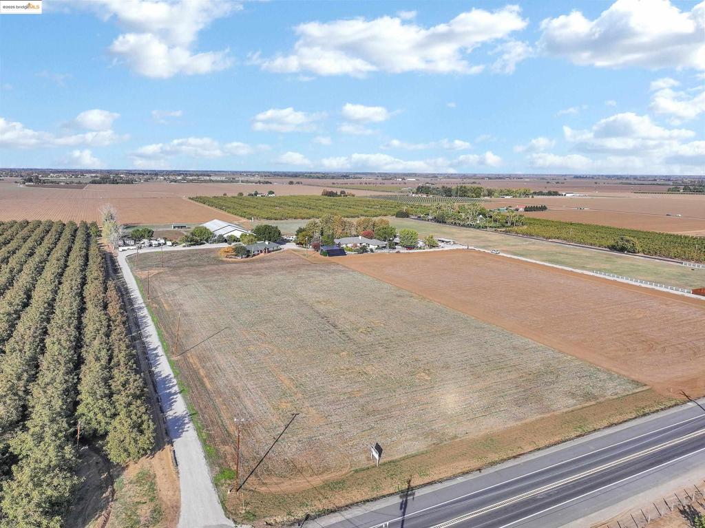 23701 Marsh Creek Rd Property Photo 47