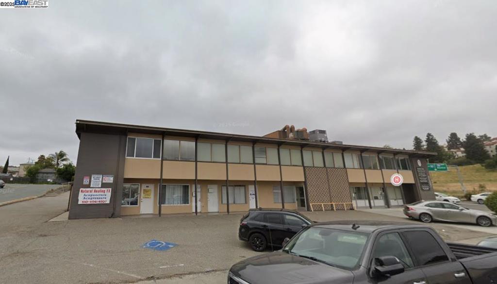 21297 Foothill Blvd. Property Photo 1