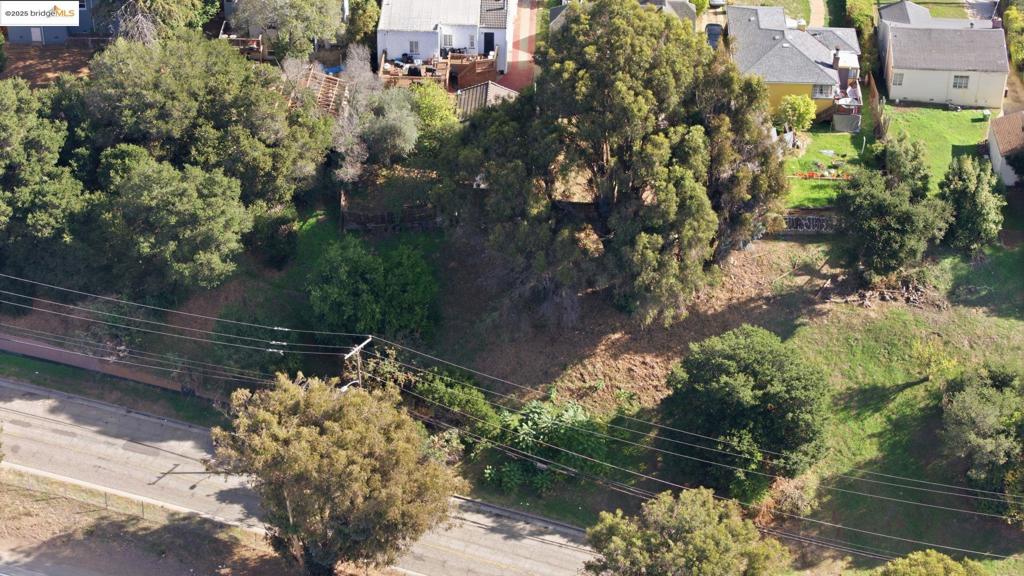 9670 Mountain Blvd Property Photo 1
