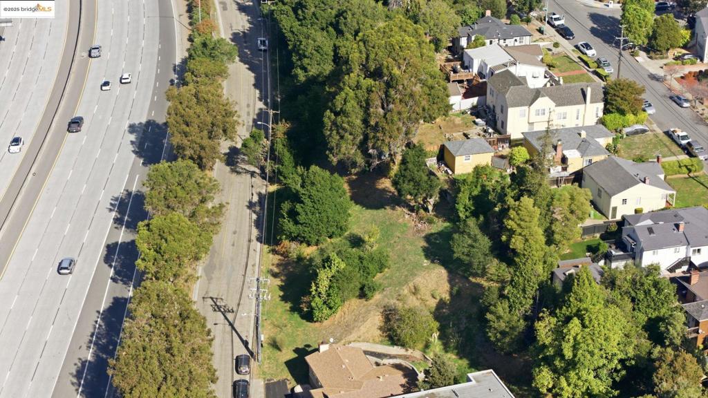 9670 Mountain Blvd Property Photo 12