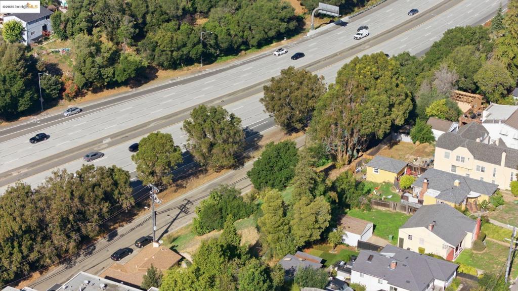 9680 Mountain Blvd Property Photo 13