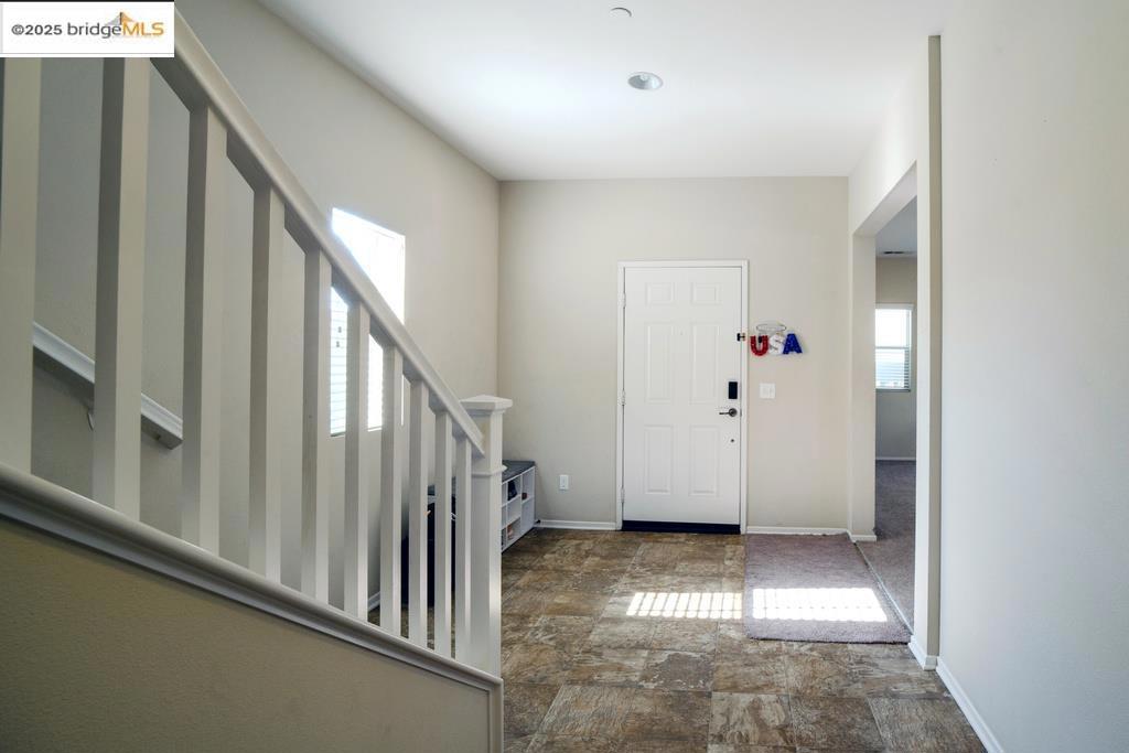 1350 Mistletoe Dr Property Photo 14