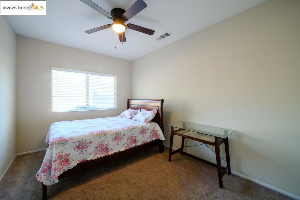 1350 Mistletoe Dr Property Photo 17
