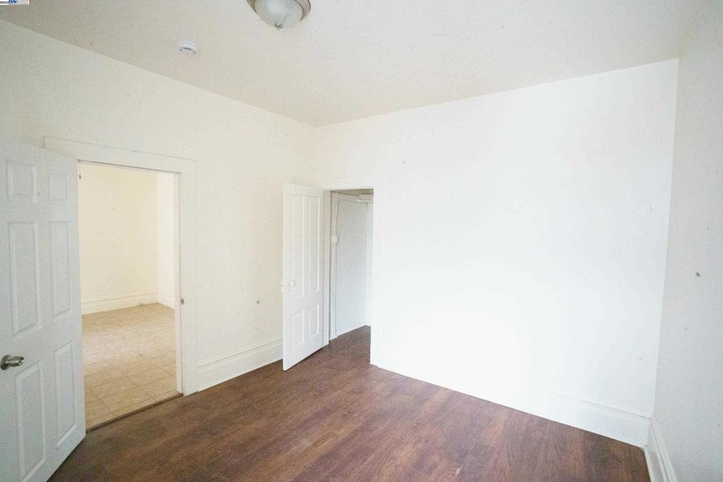 866 Isabella St Property Photo 10