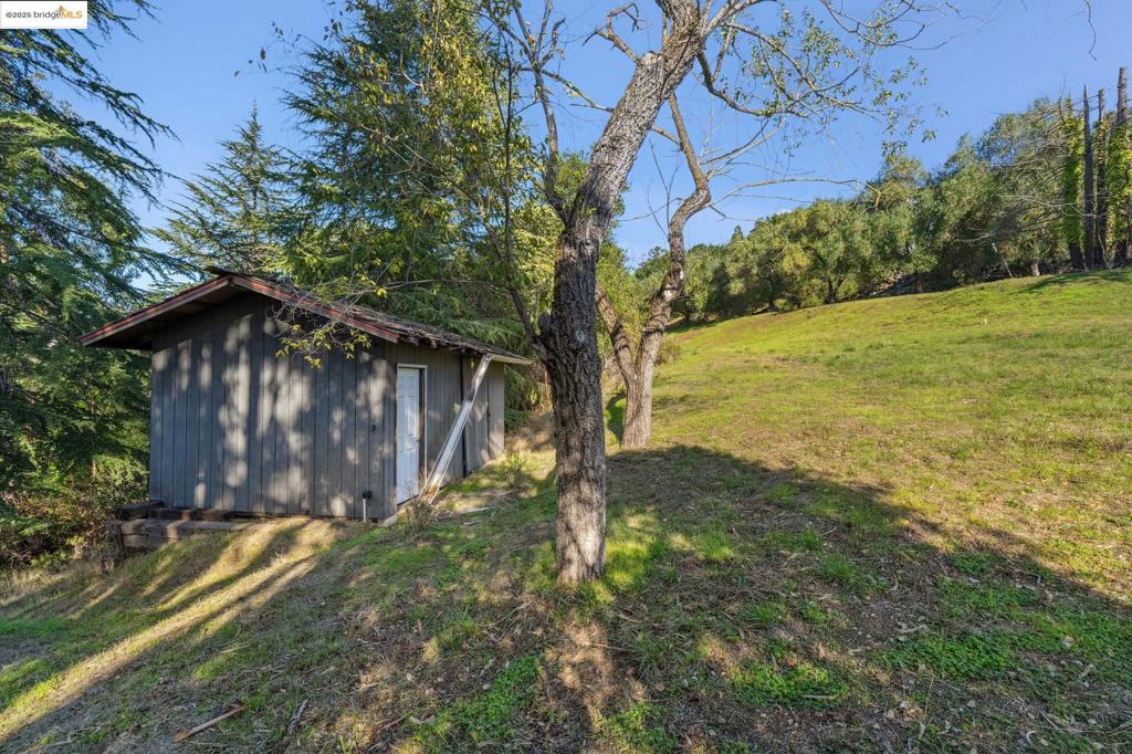 11330 Lochard St Property Photo 21