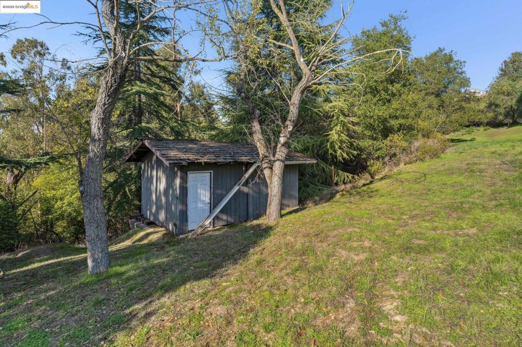 11330 Lochard St Property Photo 22