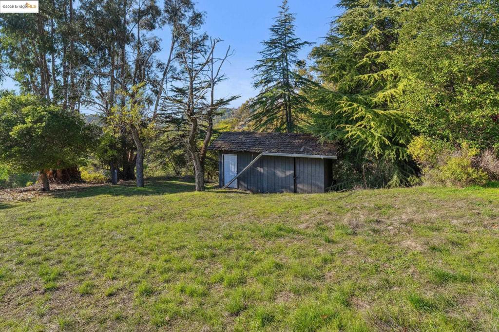 11330 Lochard St Property Photo 25