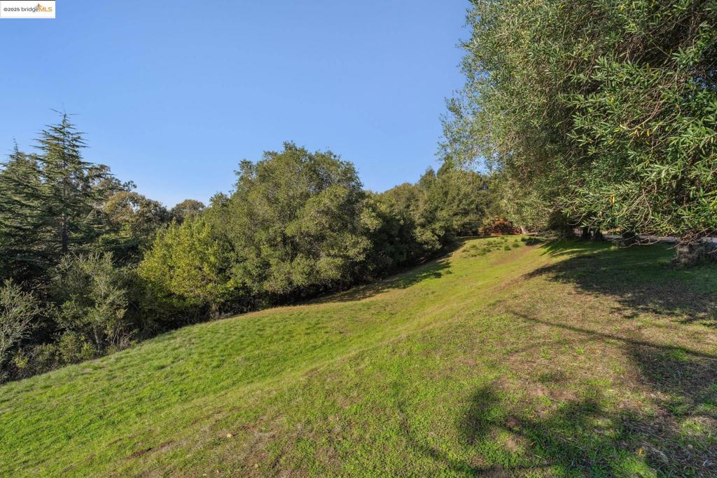 11330 Lochard St Property Photo 30