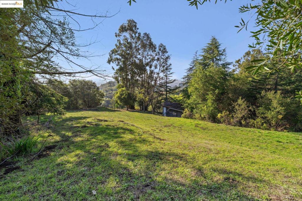 11330 Lochard St Property Photo 31