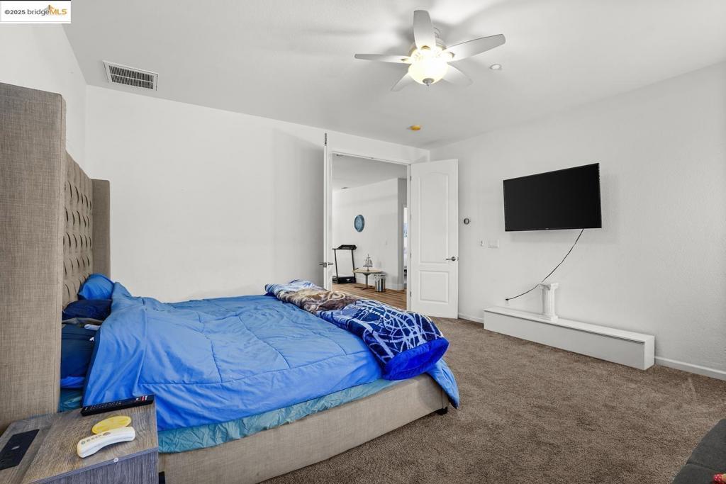 2474 Grant St Property Photo 24