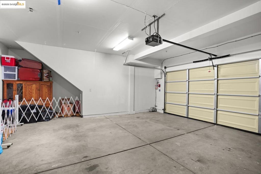 2474 Grant St Property Photo 33