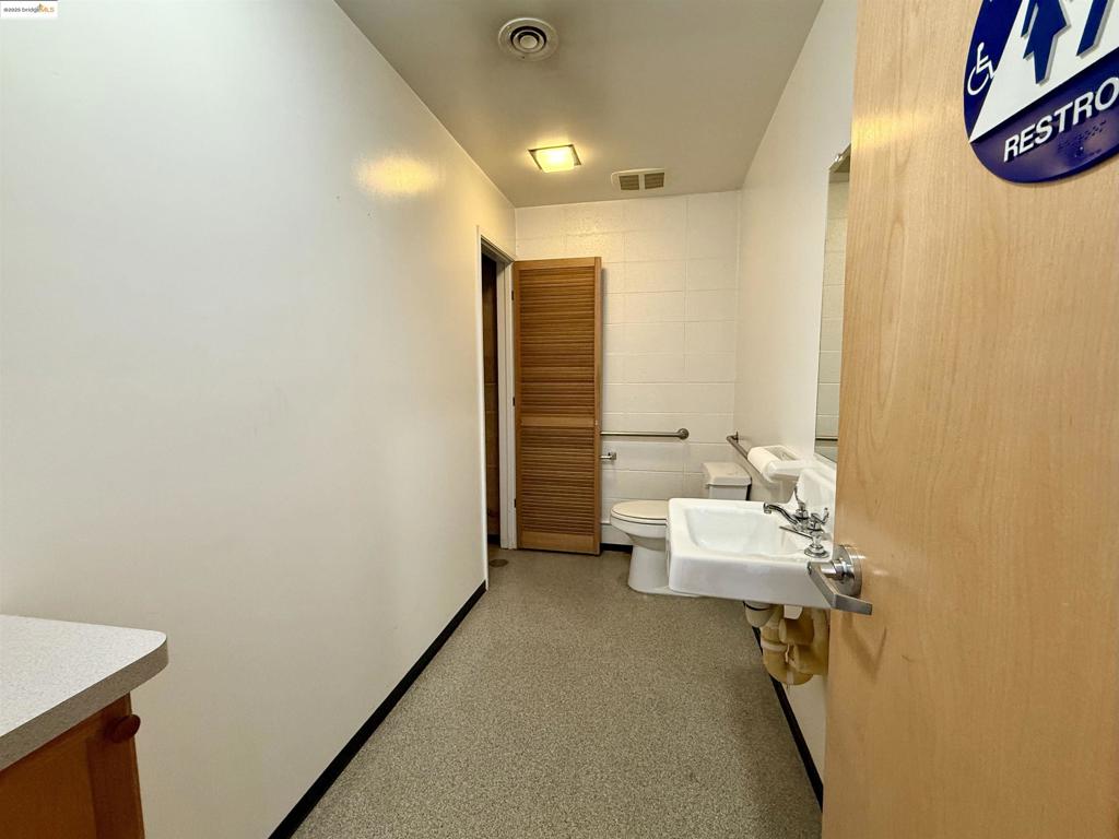 928 San Pablo Ave Property Photo 14