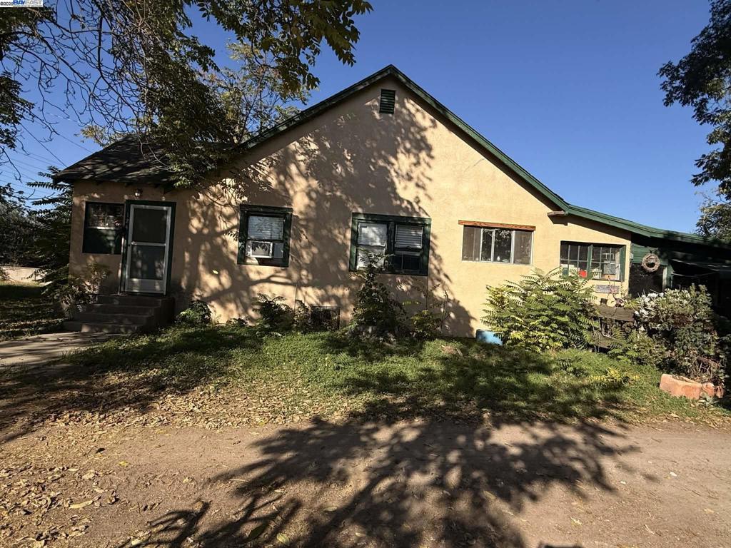 124 130/136 Yosemite Meadows Dr Property Photo 1