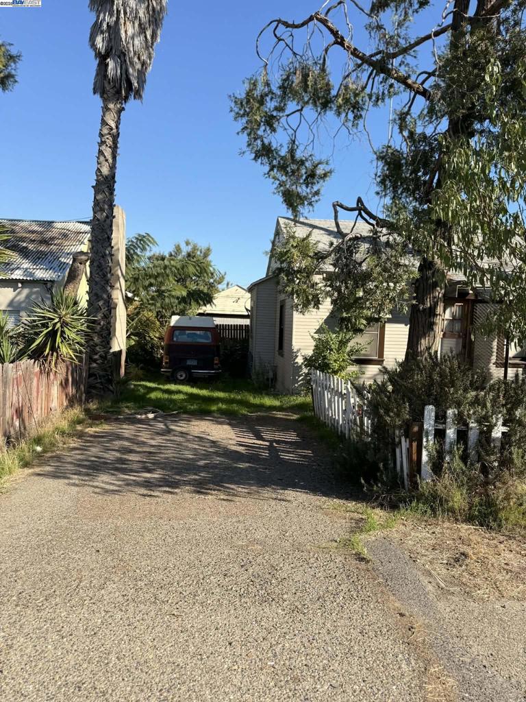 124 130/136 Yosemite Meadows Dr Property Photo 8