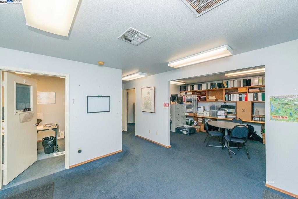 40 Glen Rd Property Photo 23