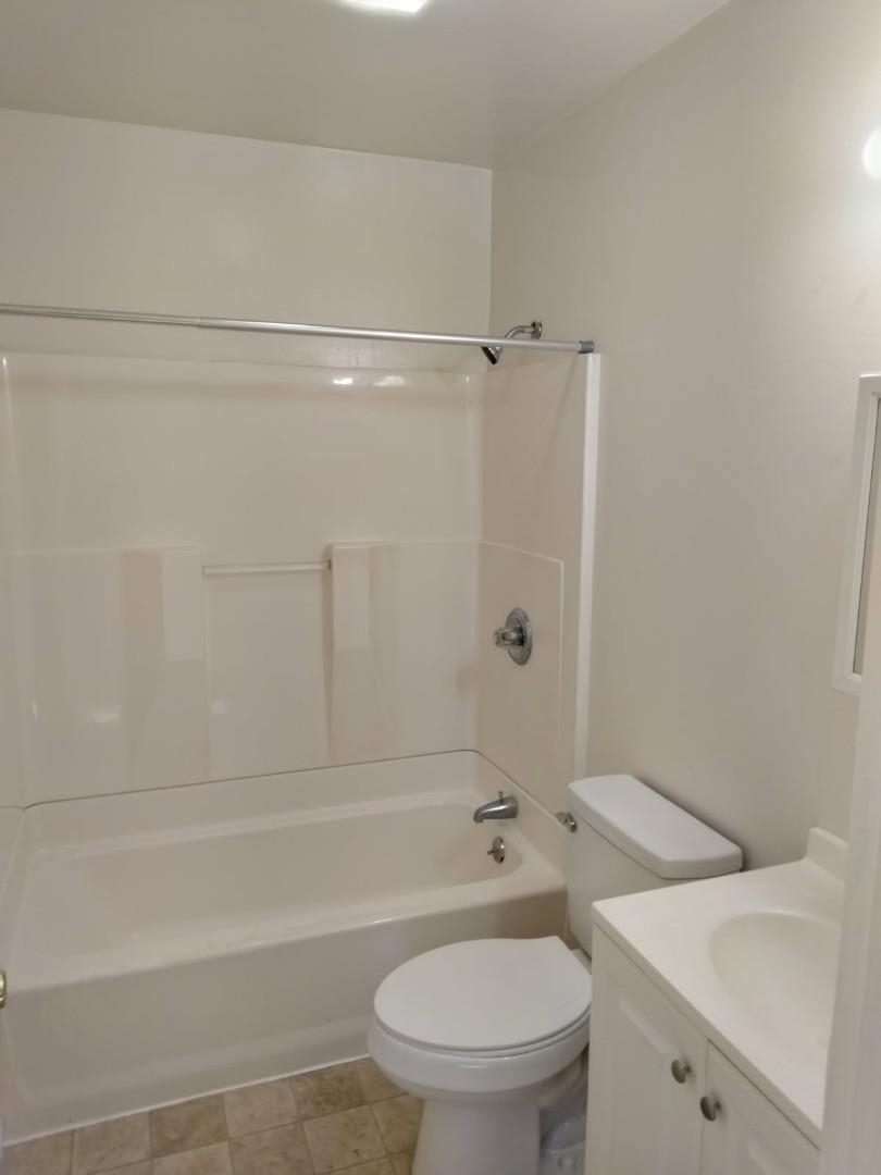 2131 Stanton Ave Property Photo 4
