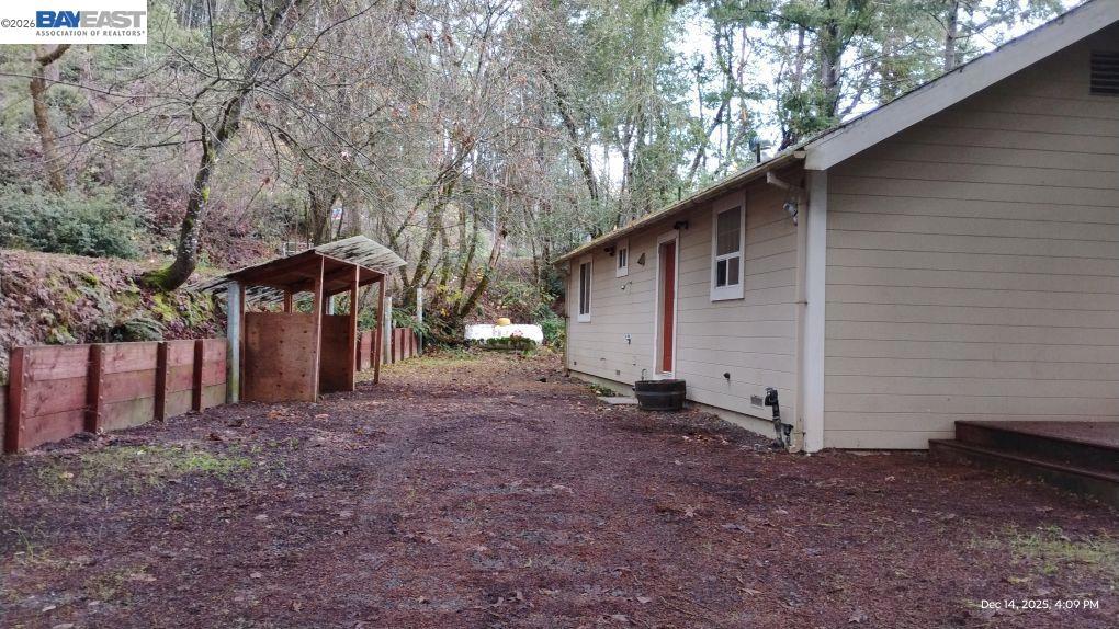 28440 Ryan Creek Road Property Photo 5