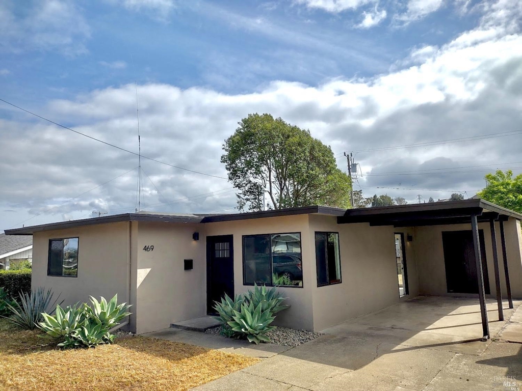 469 La Jolla St Property Photo 1