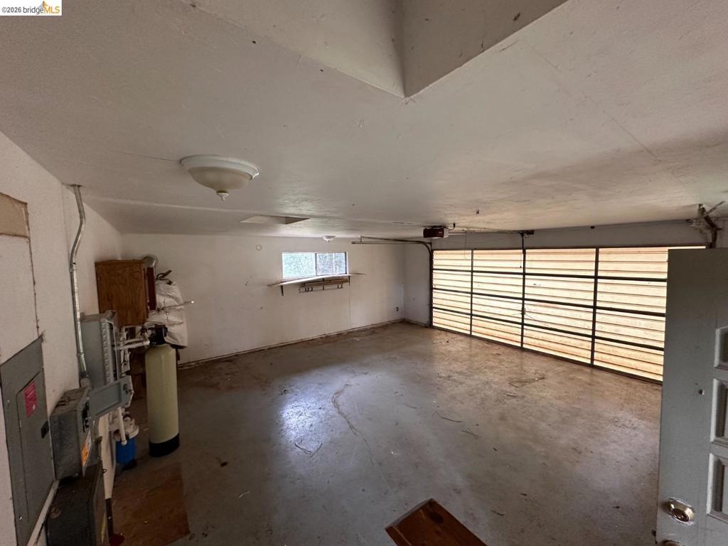 19071 W. Allan Property Photo 17