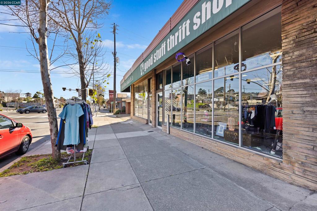 10311 San Pablo Ave Property Photo 8