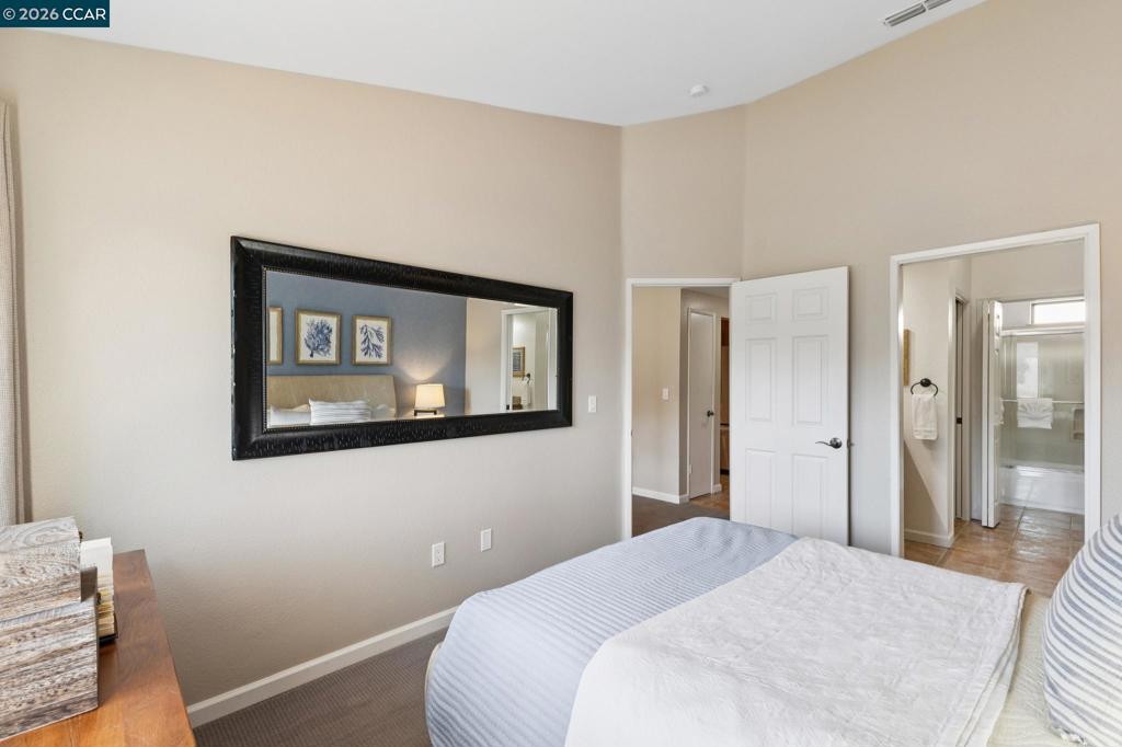 1632 S Villa Way Property Photo 25
