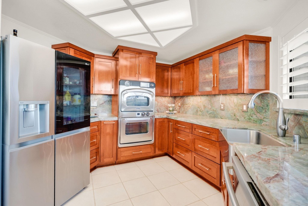 2102 Portside Court Property Photo 15