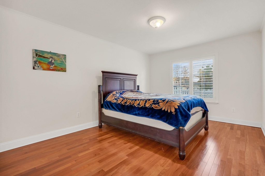 2102 Portside Court Property Photo 22