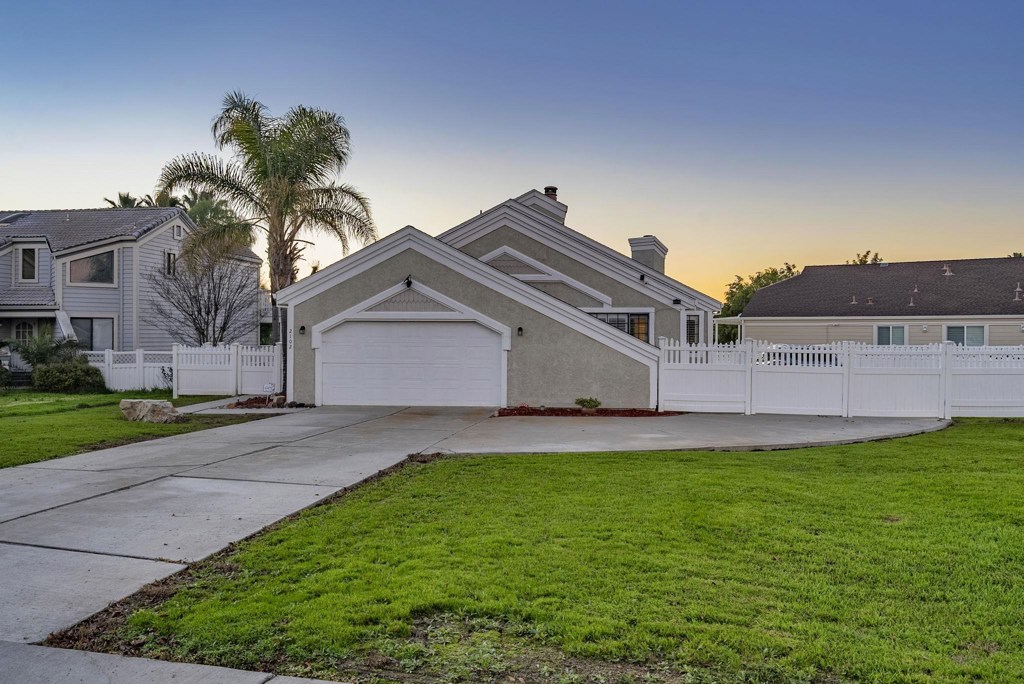 2102 Portside Court Property Photo 43
