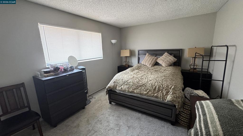 2122 Peppertree Way 2 Property Photo 7