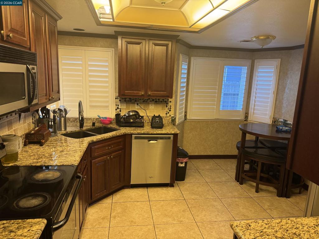 115 Pelican Loop Property Photo 12