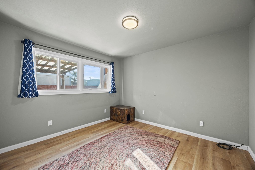 7447 Lockwood St Property Photo 11