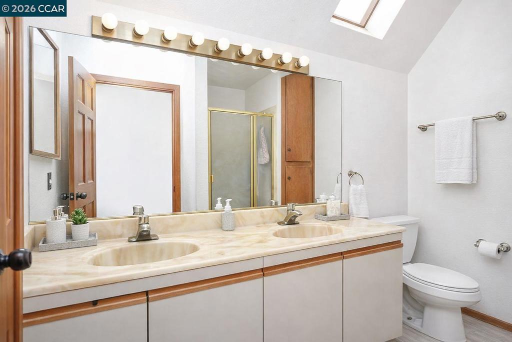130 Creekside Ct Property Photo 15