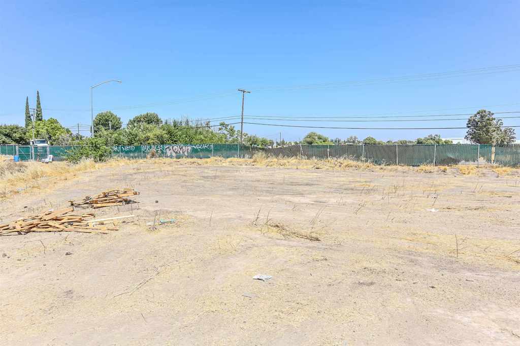 5133 S St Rt 99 W Frontage Rd Property Photo 10